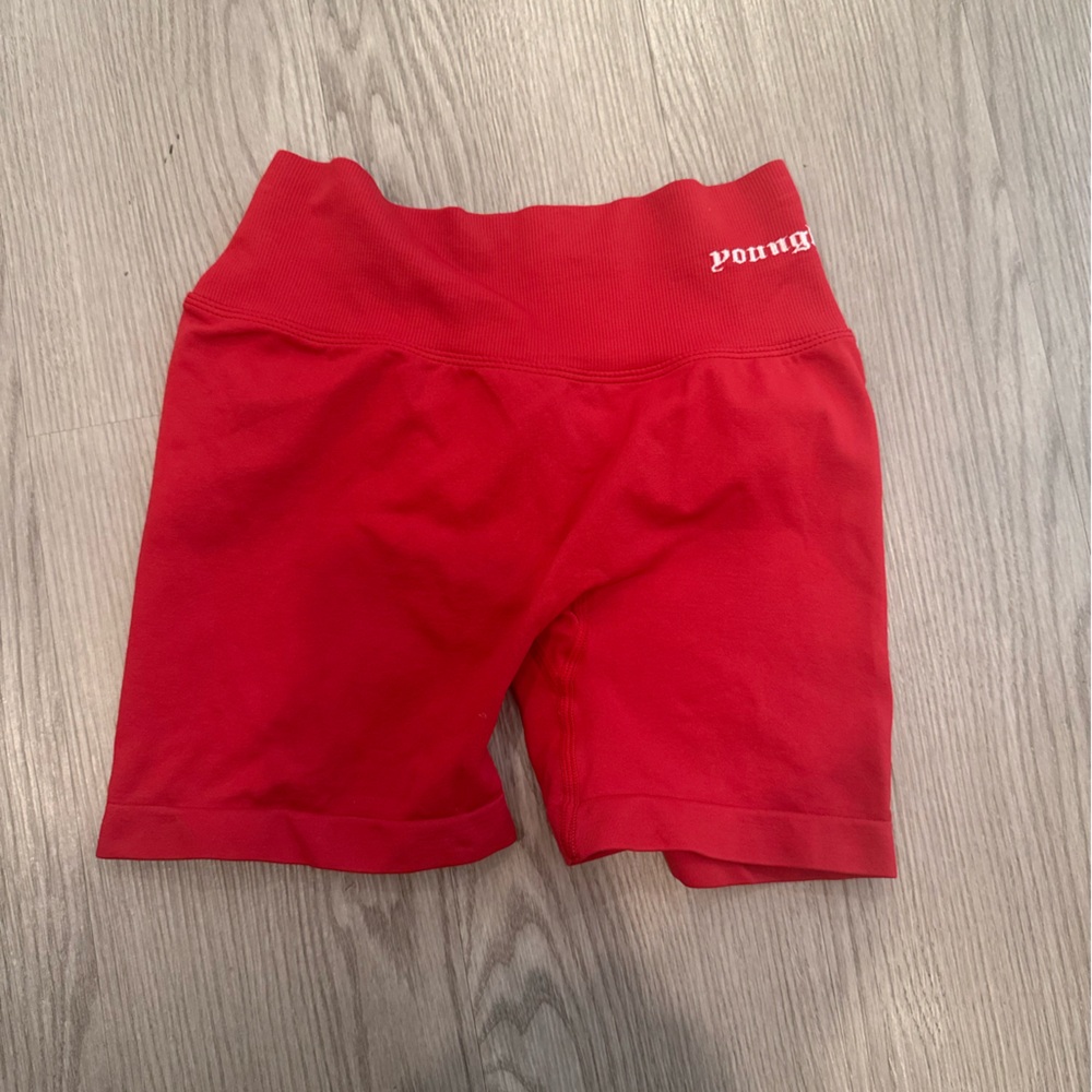 Youngla v contour shorts